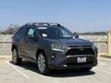 Used 2020 Toyota RAV4 XLE Premium image 2