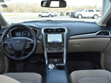 Used 2020 Ford Fusion SE image 4