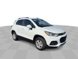 Certified 2022 Chevrolet Trax LT w/ LT Convenience Package image 2