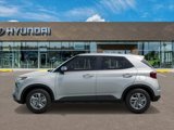 New 2025 Hyundai Venue SE image 3