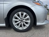 Used 2019 Toyota Camry LE image 5
