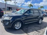 Used 2017 Ford Explorer XLT image 3