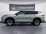 New 2025 Mitsubishi Outlander SE image 2