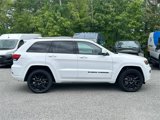 Used 2022 Jeep Grand Cherokee Laredo X image 2