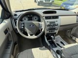 Used 2010 Ford Focus SE image 6