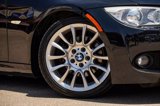 Used 2011 BMW 328i Convertible image 3