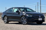 Used 2021 Volkswagen Jetta SEL image 2