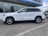 Used 2018 Jeep Grand Cherokee Summit image 2