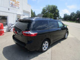 Used 2015 Toyota Sienna LE image 5