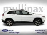 Used 2019 Jeep Cherokee Limited image 2