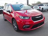 New 2026 Chrysler Pacifica Pinnacle image 4