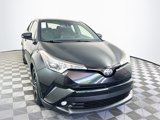 Used 2018 Toyota C-HR XLE image 3