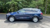 Used 2019 Kia Sorento LX w/ LX Convenience Package image 2
