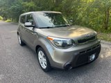 Used 2015 Kia Soul + image 5