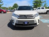Used 2018 Toyota Highlander LE image 2