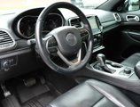Used 2021 Jeep Grand Cherokee Limited w/ Luxury Group II image 3