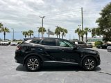 Used 2024 Kia Sportage EX image 3