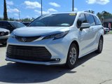 Used 2022 Toyota Sienna XLE image 3