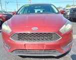 Used 2015 Ford Focus SE w/ Equipment Group 201A image 3