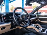 Certified 2024 Porsche Cayenne image 4