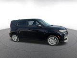 Used 2021 Kia Soul LX image 2