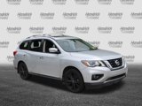 Used 2017 Nissan Pathfinder Platinum image 2