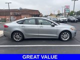 Used 2020 Ford Fusion SE image 2