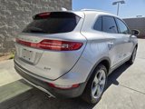 Used 2018 Lincoln MKC Premiere image 4