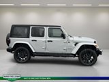 Used 2022 Jeep Wrangler Unlimited Sahara image 6