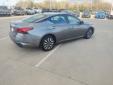 Used 2023 Nissan Altima 2.5 SV image 5