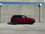 Used 2019 Jeep Grand Cherokee Altitude image 2