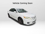 Used 2011 Toyota Camry LE image 1