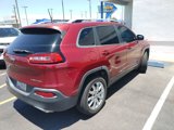 Used 2017 Jeep Cherokee Limited image 4