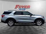 Certified 2022 Ford Explorer XLT w/ Equipment Group 202A image 6