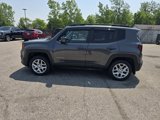 Used 2018 Jeep Renegade Latitude w/ Cold Weather Group image 6