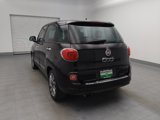 Used 2017 FIAT 500L Lounge w/ Dual-Pane Sunroof Package image 6