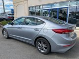 Used 2017 Hyundai Elantra SE image 5