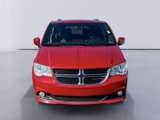 Used 2016 Dodge Grand Caravan SXT image 2