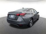 Used 2023 Nissan Versa SV image 3