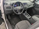 Used 2024 Chevrolet Equinox LT image 2