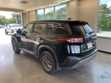 Used 2023 Nissan Rogue S image 4