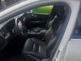 Certified 2022 Volvo XC60 B5 Momentum w/ Climate Package image 5