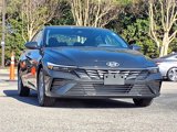 New 2025 Hyundai Elantra SE image 2