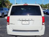 Used 2019 Dodge Grand Caravan SE w/ UConnect Hands-Free Group image 4