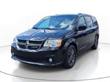 Used 2017 Dodge Grand Caravan SXT image 3