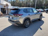 Used 2023 Nissan Rogue S image 3