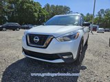 Used 2019 Nissan Kicks SR w/ Exterior Package image 2