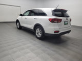 Used 2020 Kia Sorento LX image 5