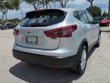 Used 2021 Nissan Rogue Sport S image 5