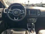 Used 2021 Jeep Compass Latitude image 3